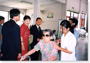 パンケー老人ホーム視察様子